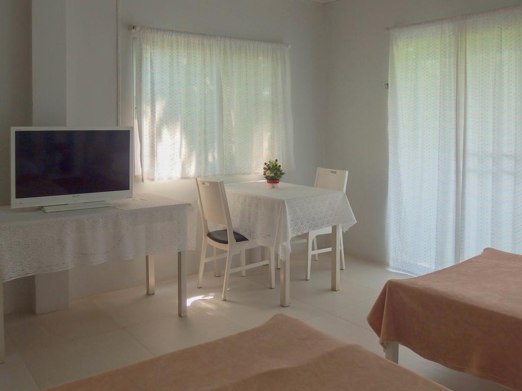Makmai Villa - Rayong Buitenkant foto