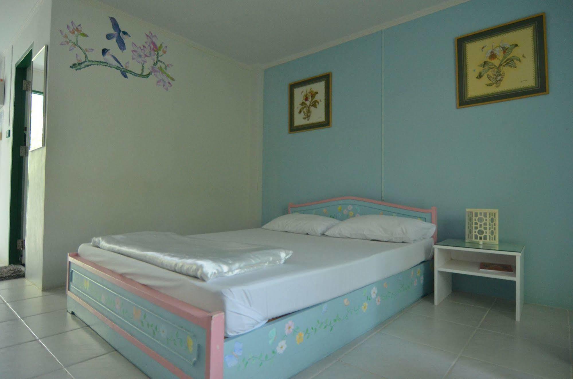 Makmai Villa - Rayong Buitenkant foto