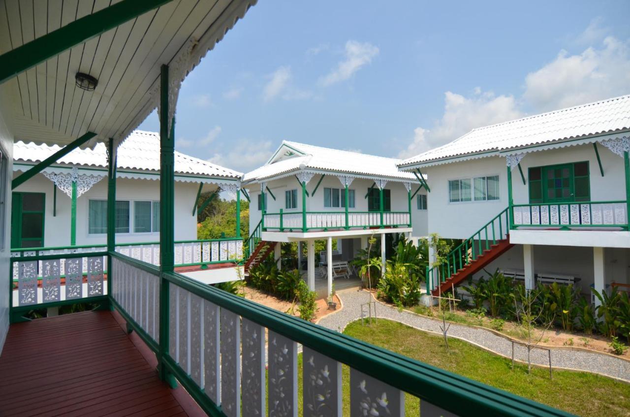 Makmai Villa - Rayong Buitenkant foto